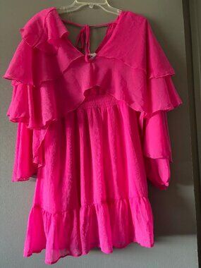 LIVE 4 TRUTH Hot pink cute dress